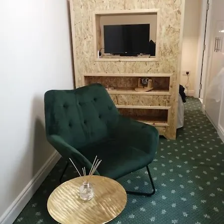 Cosy *
